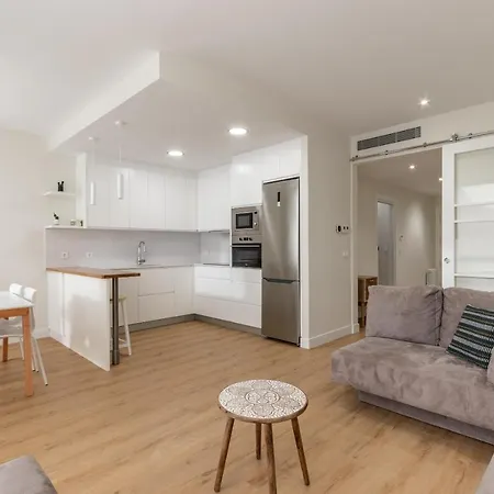 Apartmán Nuevo Y Luminoso En Plaza Moyua *