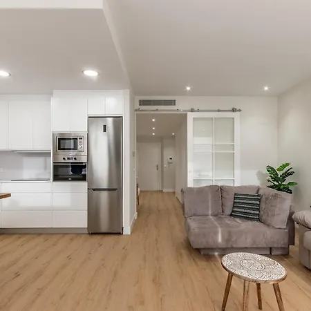 Nuevo Y Luminoso En Plaza Moyua Apartmán *